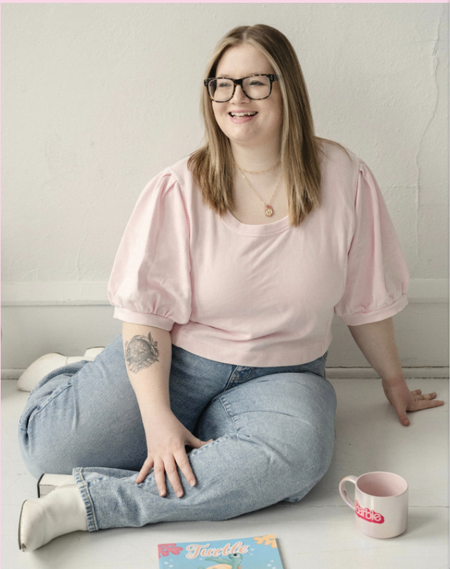 Caylee Duskey - Casual moment